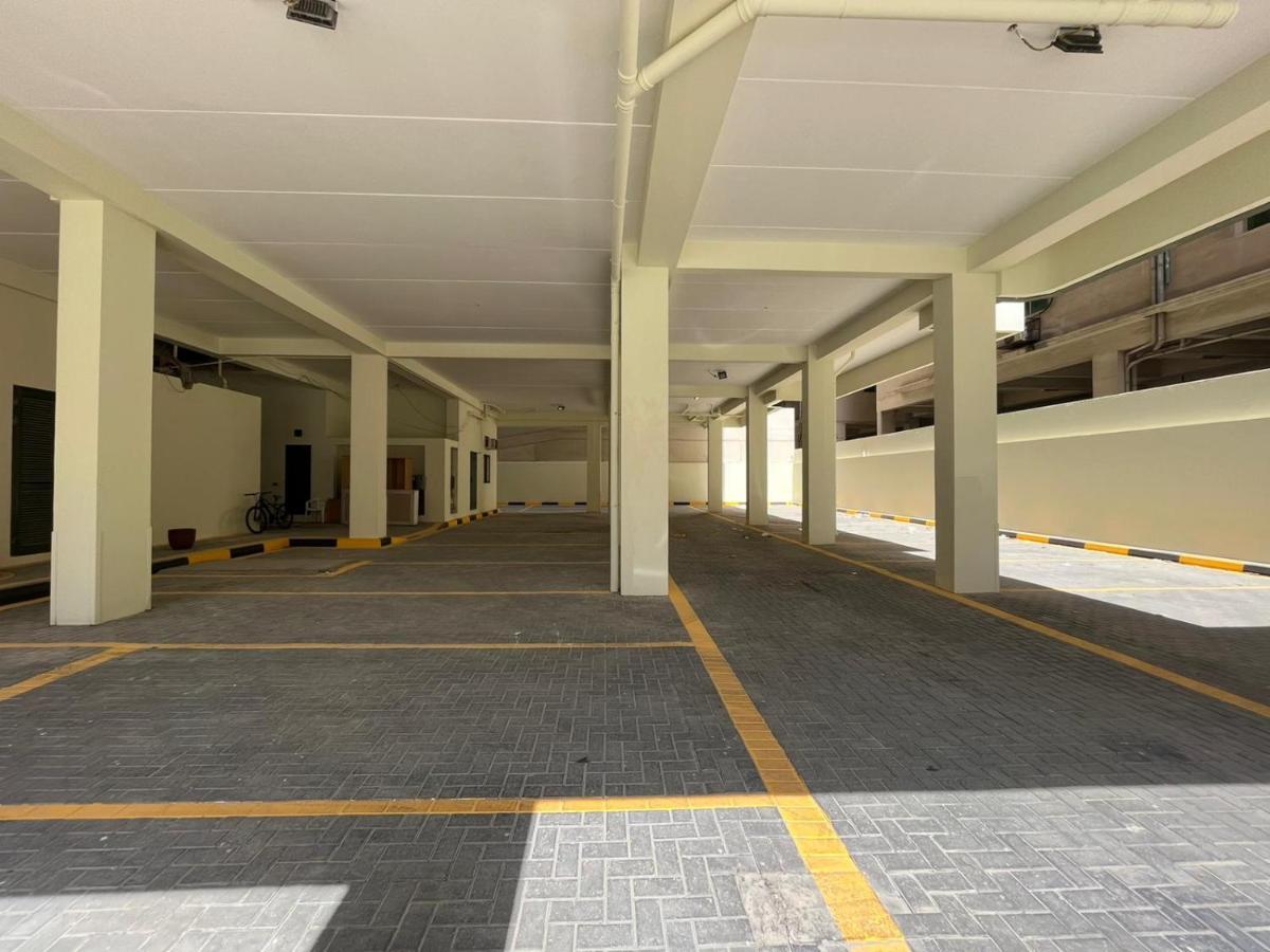 Al Abbas Tower Apartment Manama Exterior foto