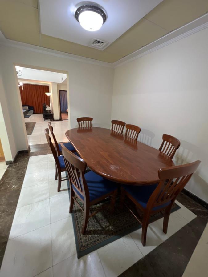 Al Abbas Tower Apartment Manama Exterior foto
